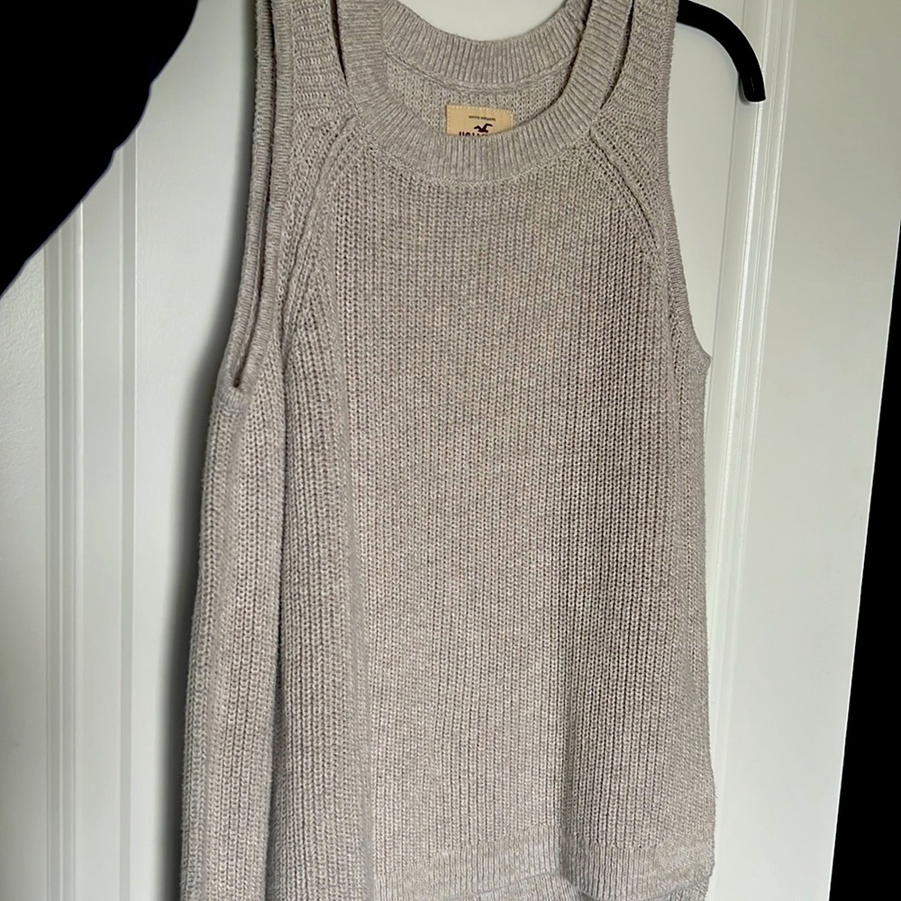 Hollister T-shirt, Size: S, Color: Nude